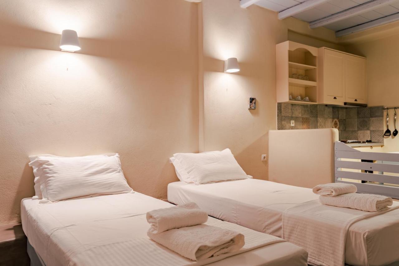Makares Aparthotel Donoussa Buitenkant foto