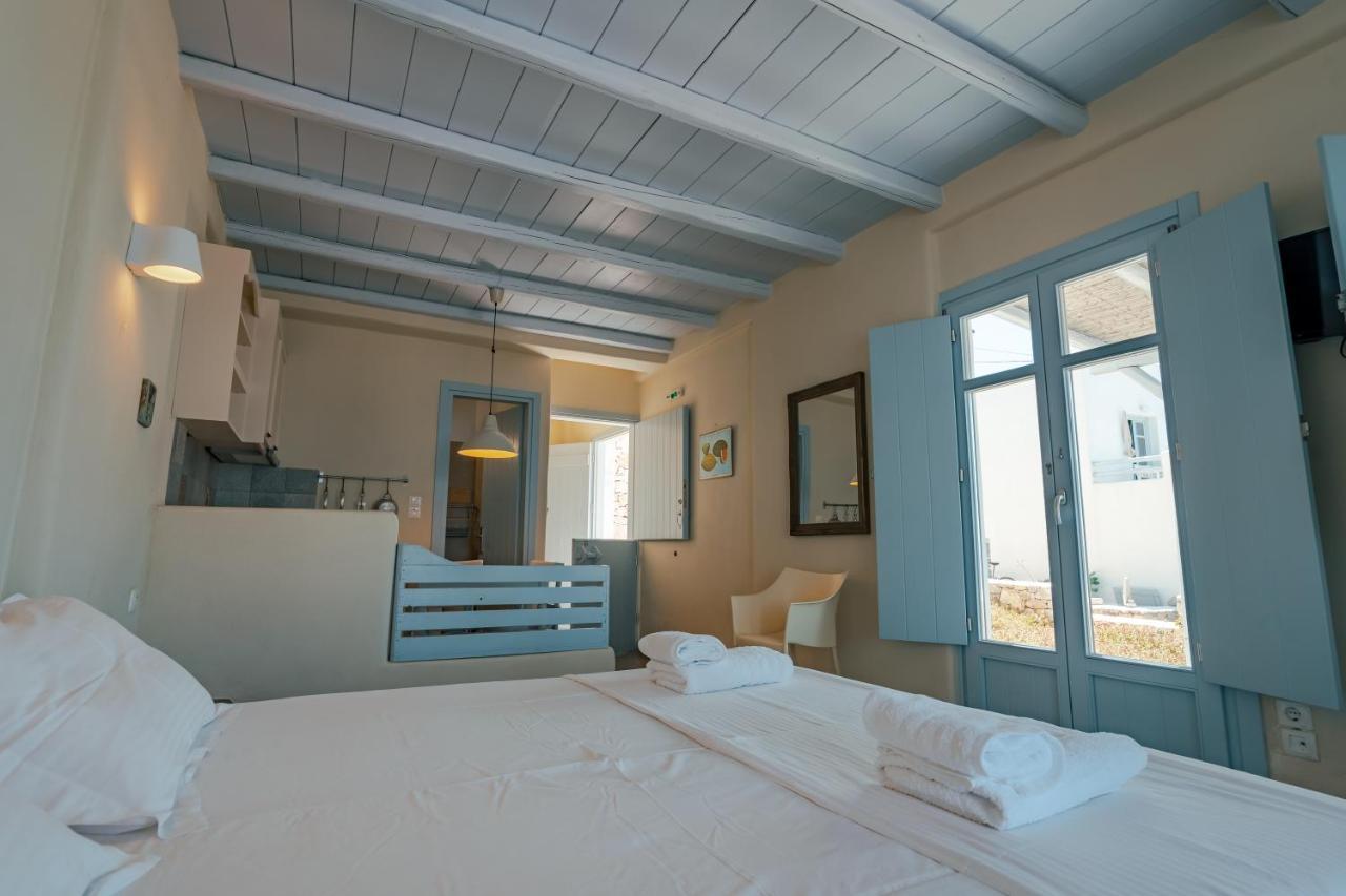 Makares Aparthotel Donoussa Buitenkant foto